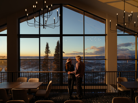 True West Hazie's Hazies Bar Cocktail Sunset Apres Scenic