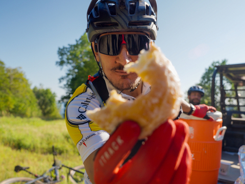 Tour de Glaze mountain biking mtb race uphill climb bike bicycle event donut frosting fun send