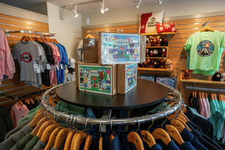 Retail, Shopping, Product, Summer Retail
