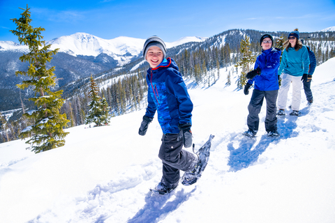 Family Snowshoe in Gondola