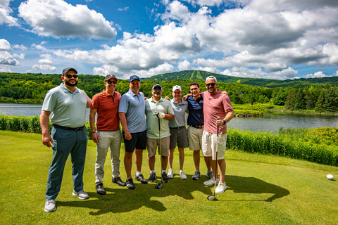group of golfers playing golf at stratton mountain resort