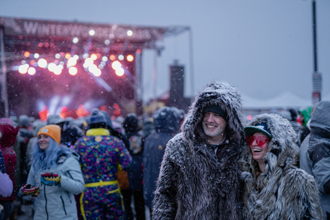 WinterWonderGrass fun