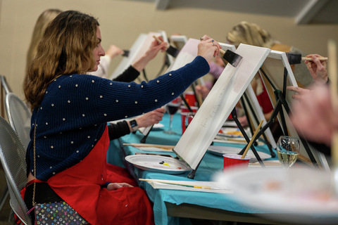 end of holiday week stoke grizzlys sun bowl bar paint and sip activities