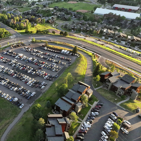 Upper Knoll Parking Lot