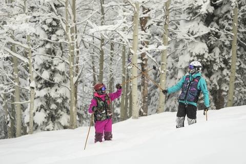 Ski and Snowboard couple lifestyle shoot
