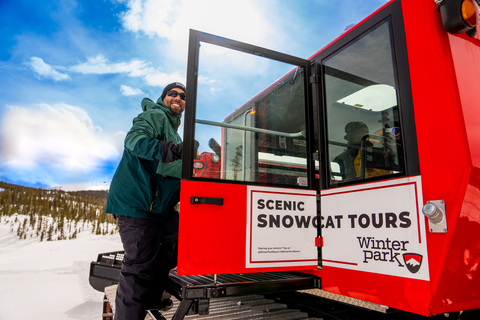 Daytime Snowcat Tour with Luz Lituma and brother Milton