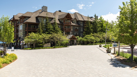 Weider Lodge Exterior