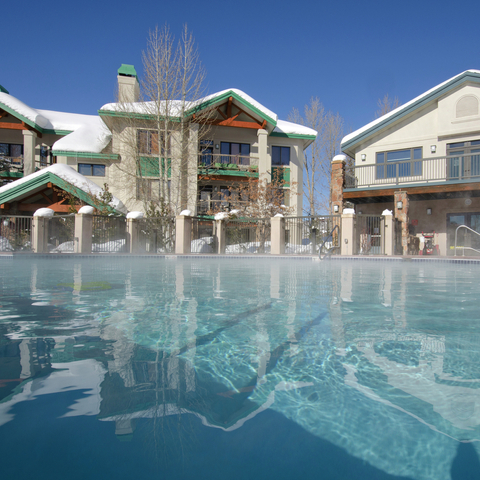 Storm Meadows Exterior