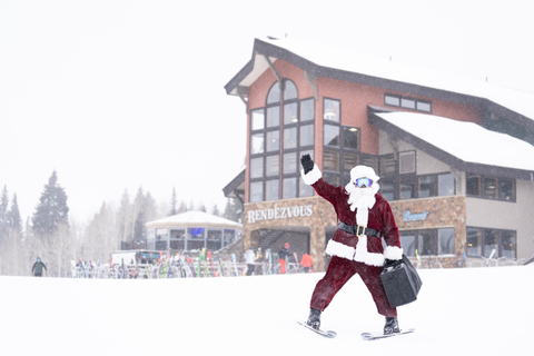 Santa goes skiing