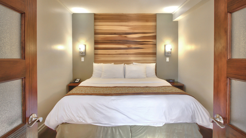 Lodging Blue Mountain Inn