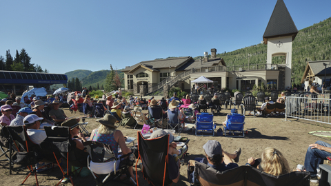 Sunday Live Music Series at Moonbeam lawn at Solitude Mountain Resort