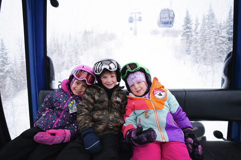 Kids ski and lifestyle 