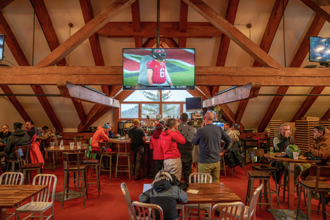 end of holiday week stoke grizzlys sun bowl bar paint and sip activities