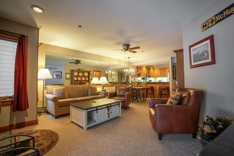 RENTAL PROPERY Mountain Watch 2207 lodging lodge guest room stay hotel condo book sleep