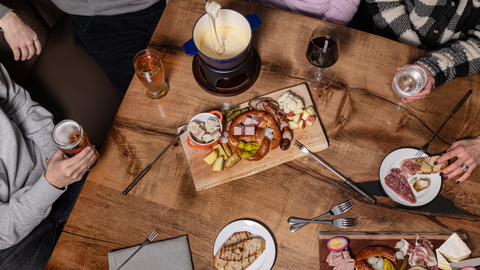 The Pottery Alpine Restaurant, Dinner, Lifestyle, Cheese Fondue