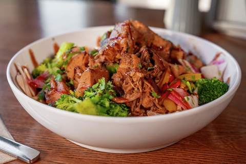 Market food menu items and line dishes entree lunch bowl burger sandwhich salad apres 