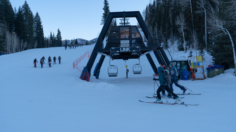 Backcountry Baddies female group at Roundhouse Roundups by Link.