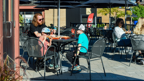 Grand Central Eatery Patio, GCE